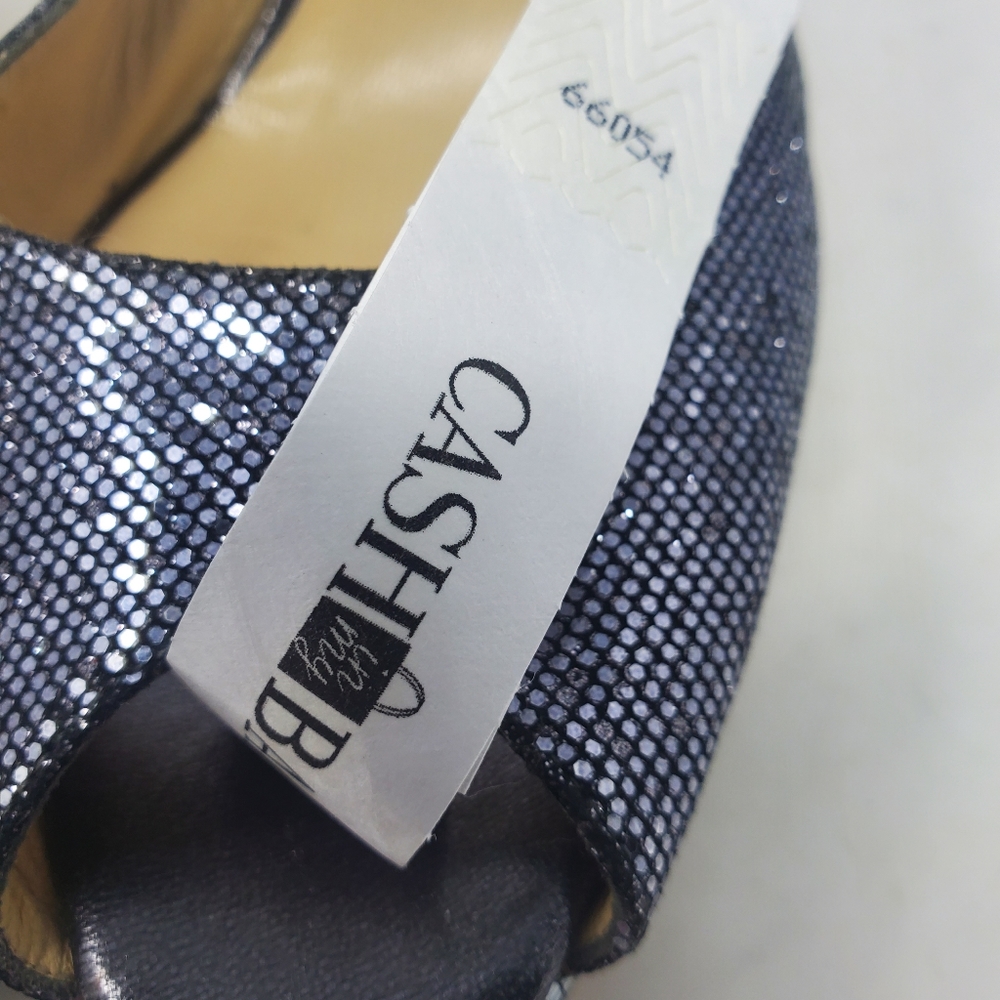 Jimmy Choo Pewter Pumps - Picture 6 of 9